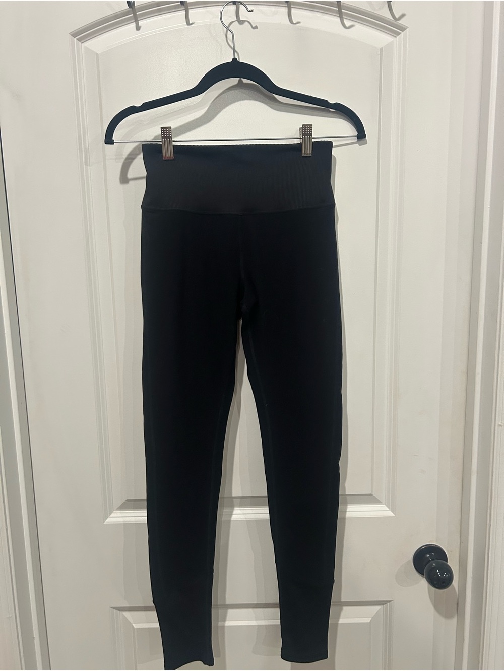ALO Yoga Black High-Rise Performance Leggings